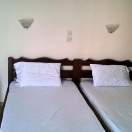 Salvanos Residence Ipsos Ngoại thất bức ảnh