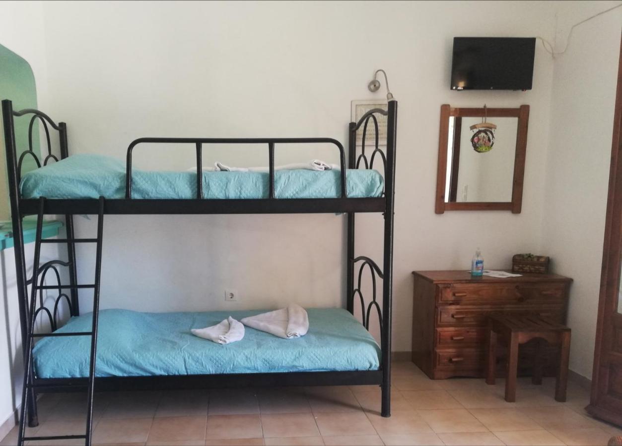 Salvanos Residence Ipsos Ngoại thất bức ảnh