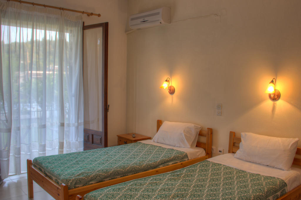 Salvanos Residence Ipsos Phòng bức ảnh